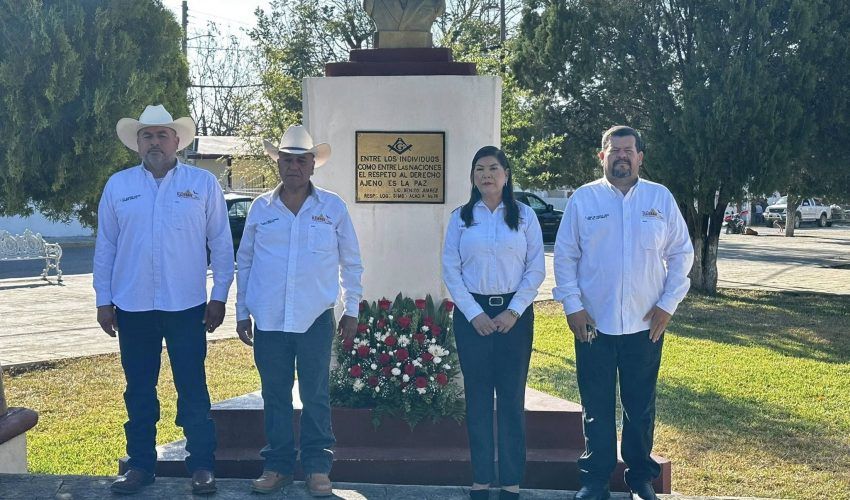Conmemoran el natalicio de Benito Juárez García